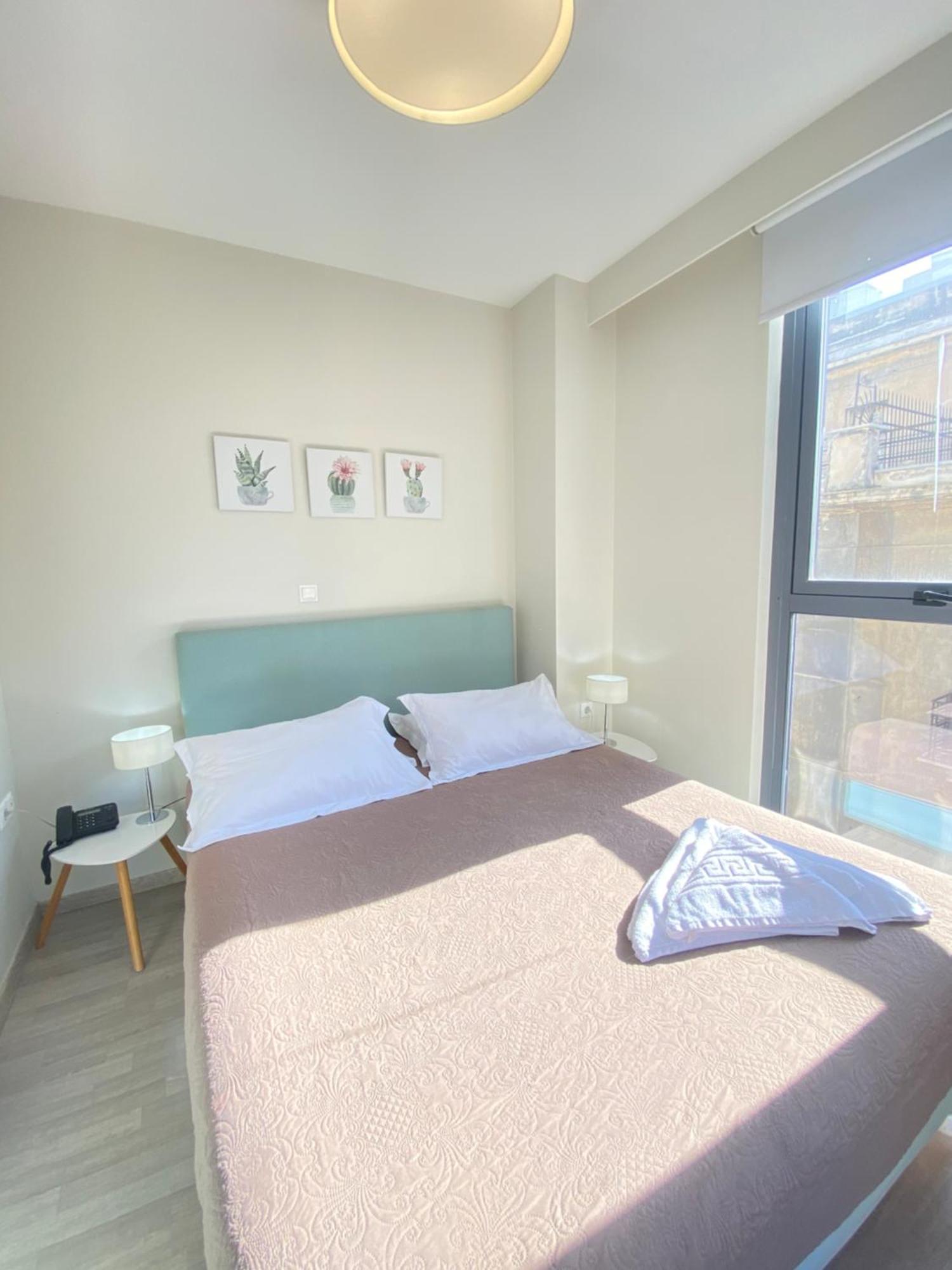 Tins Hotel City - Athens Atenas Exterior foto