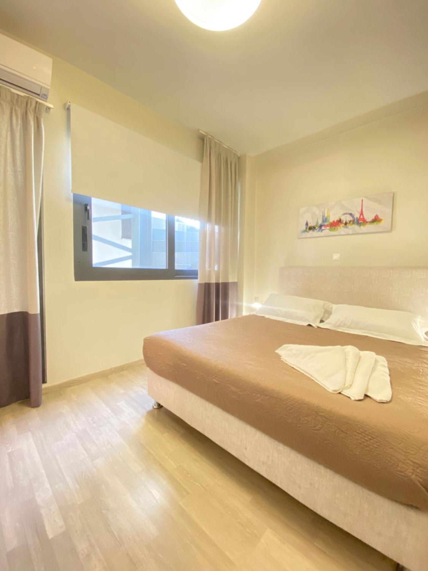 Tins Hotel City - Athens Atenas Exterior foto